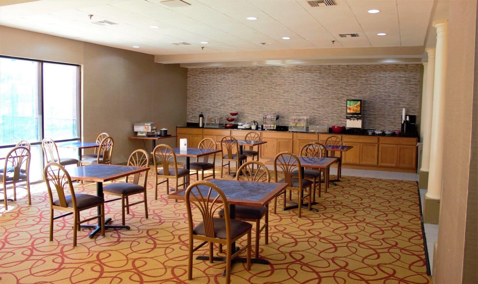 Ramada By Wyndham Pieve di Soligo Εξωτερικό φωτογραφία